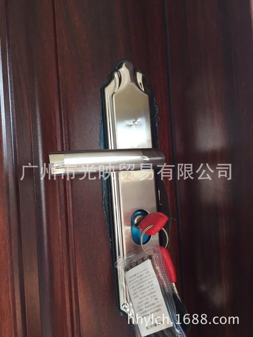 钢质门窗的多样选择 从防盗到室内装饰的全面解析